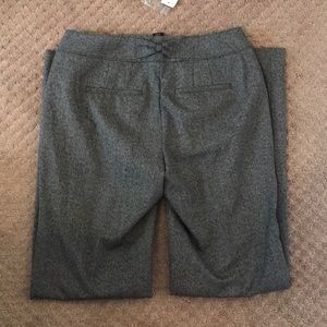 White House Black Market pant 4R